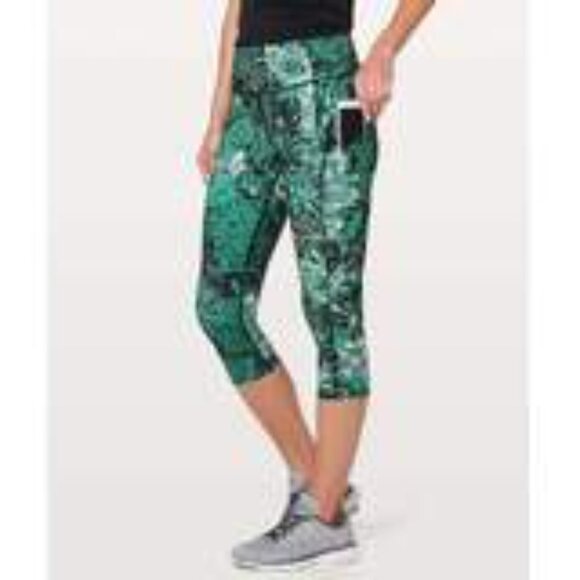 Lululemon Fast & Free Crop II Nulux 19" in Memoir Multi Green, size 4 - Picture 3 of 9